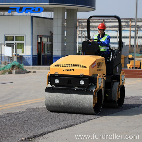 3000 kg Ride-on Tandem Drum Rollers for Small Job Sites